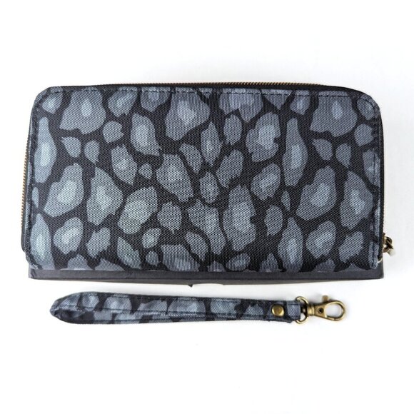 NEW Travelon Gray Animal Print RFID Zip Wallet Wristlet - Picture 3 of 4